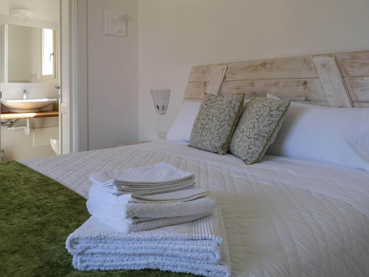 B&B Limone San Teodoro  Exteriör bild