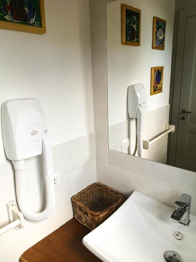 B&B Limone San Teodoro  Exteriör bild