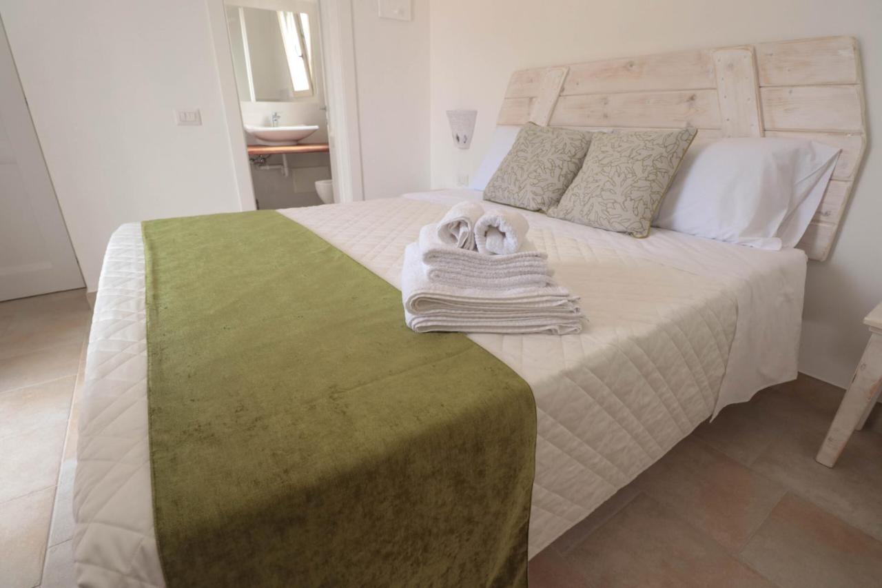 B&B Limone San Teodoro  Exteriör bild