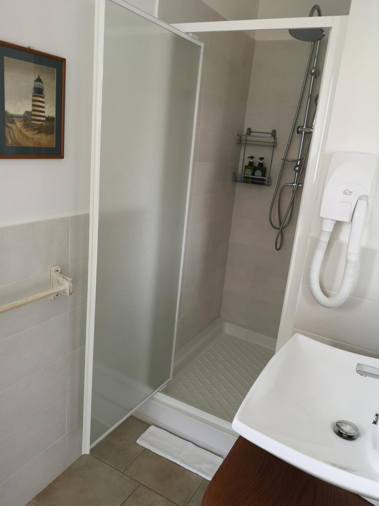 B&B Limone San Teodoro  Rum bild